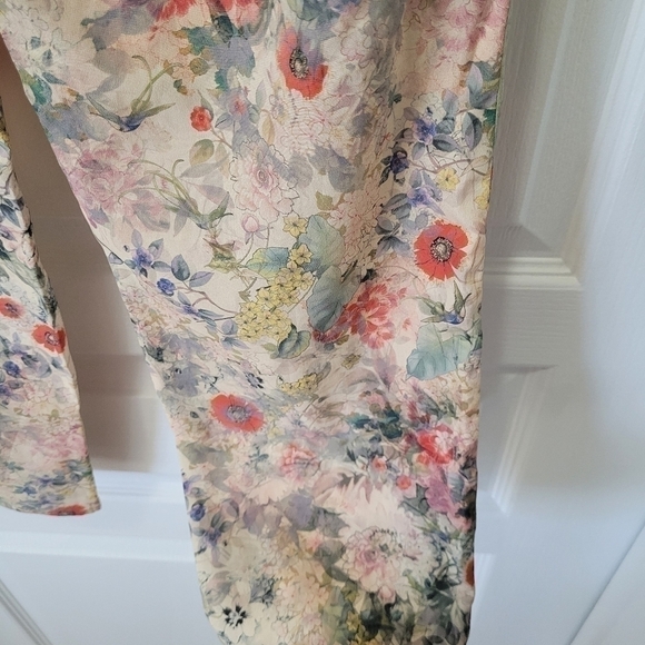 Zara Women straight leg floral pants size xs - Picture 2 of 12